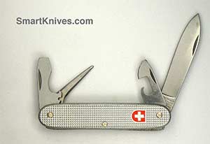 2003 Victorinox Soldier Swiss Army knife